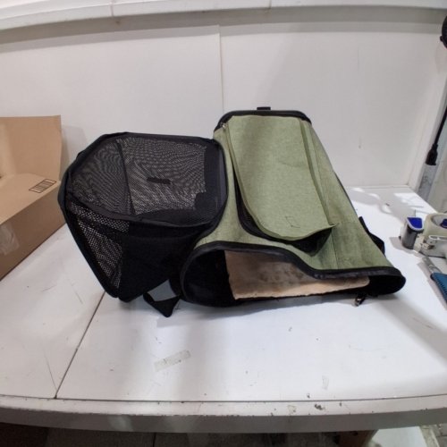 PETSFIT PET CARRIER BACKPACK - GREEN/BLACK image 2