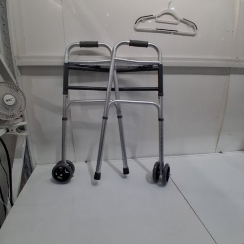 MEDLINE GUARDIAN ADJUSTABLE ALUMINUM 2-BUTTON FOLDING WALKER - 500LBS CAP - GREY (MODEL: MDS86410XWW) image 4