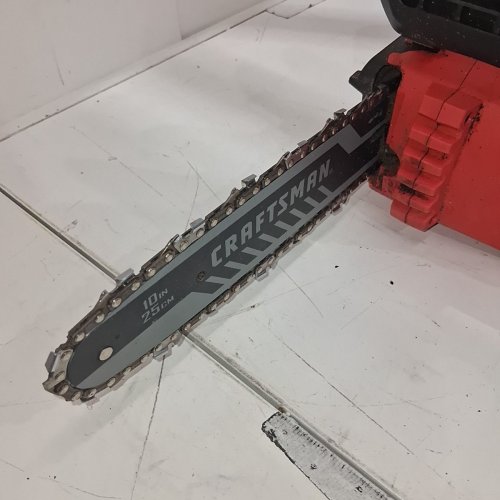CRAFTSMAN ELECTRIC CORDLESS CHAINSAW WITH BATTERY AND CHARGER - 20V - 2.0 AH - 10" - RED (MODEL: CMCCS610D1) image 6