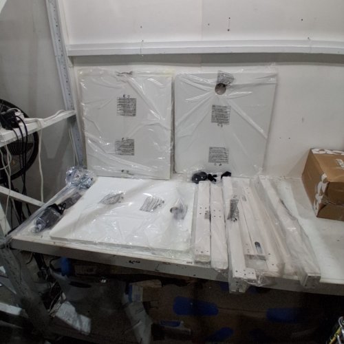 WONDER COMFORT ADJUSTABLE ELECTRIC STANDING DESK - 64" X 24" - WHITE (MODEL: ELT-3P6324) image 2