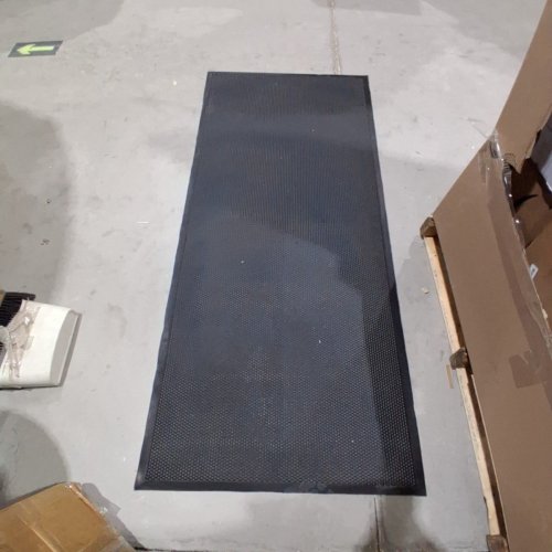 RUBBER CAL TEXTURED FLOOR MAT - 72'' X 32'' - BLACK image 2