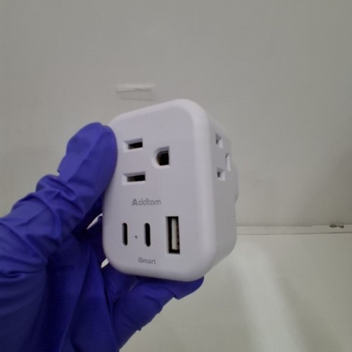 ADDTAM TRAVEL PLUG ADAPTER FOR US TO UK WITH 3 AC OUTLETS, 1 USB-A, AND 2 USB-C PORT - 110-250V, 13A, 3250W MAX - WHITE (MODEL: AD3UC) image 3