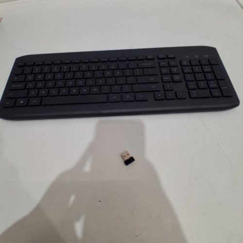 ONN. WIRELESS KEYBOARD - BLACK (MODEL: 100009054) image 4