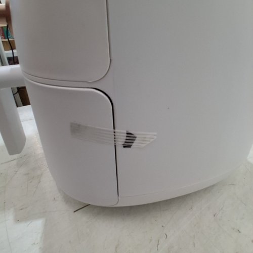 COMFEE COMPACT AIR FRYER WITH 12 MENU OPTIONS, ADJUSTABLE TIMER & TEMPERATURE CONTROL - 2.1QT - WHITE (MODEL: CAF201B0BPW) image 5