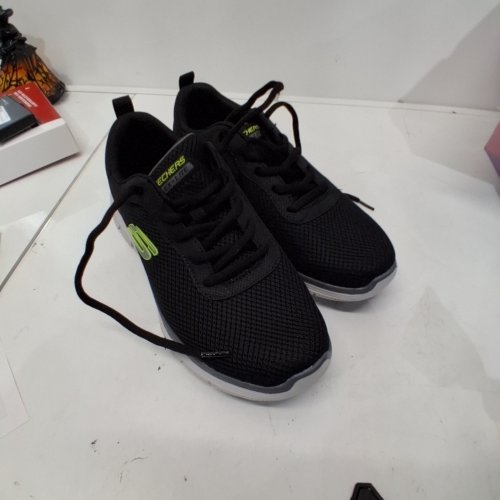 MENS SKECHERS ATHLETIC SHOES - SIZE 8 - BLACK WITH LIME GREEN ACCENTS image 5