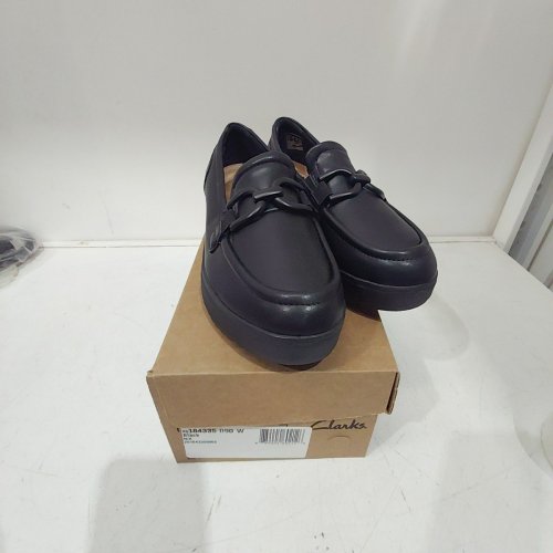 WOMEN'S CLARKS ZYLAH LOAFER SHOES - 9 WIDE - BLACK (MODEL: 26184335) image 3