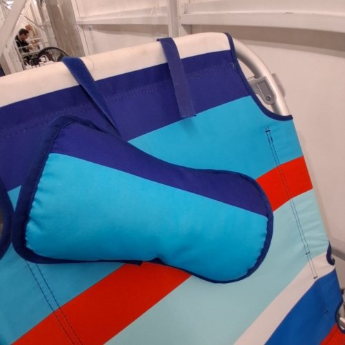 RIO BEACH BACKPACK BEACH CHAIR - 20" X 33" - ORANGE / BLUE (MODEL: 1952275) image 4
