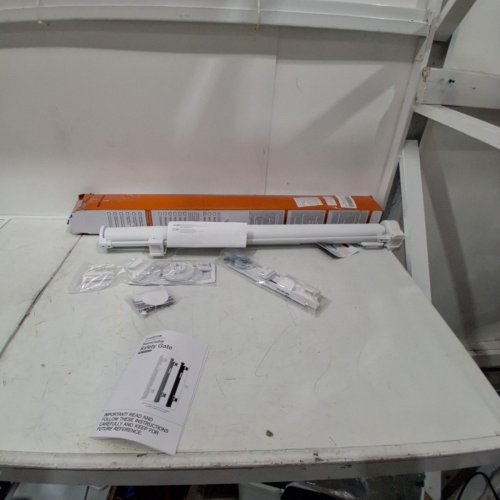 RETRACTABLE SAFETY GATE FOR INDOOR/OUTDOOR - 33" X 59" - WHITE (MODEL: SH20.006D02) image 2