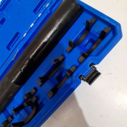 13PC VEVOR HEAVY DUTY INNER TIE ROD REMOVAL TOOL KIT WITH STORAGE CASE - 1/2" DRIVE TUBE - BLACK/BLUE (MODEL: XC1049) image 3