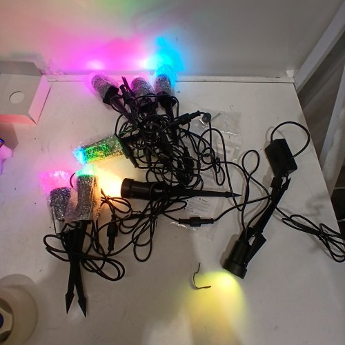 8PK BANORD OUTDOOR LANDSCAPE SPOT LIGHTING WITH REMOTE - RGBW COLOUR CHANGING, DUSK-TO-DAWN SENSOR, IP65 WATERPROOF - BLACK image 3