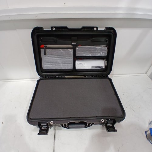 NANUK 935 HARD CASE WITH HEAVY-DUTY WHEELS AND PRO PHOTO KIT - BLACK - (MODEL: 935S-060BK-0A0) image 5