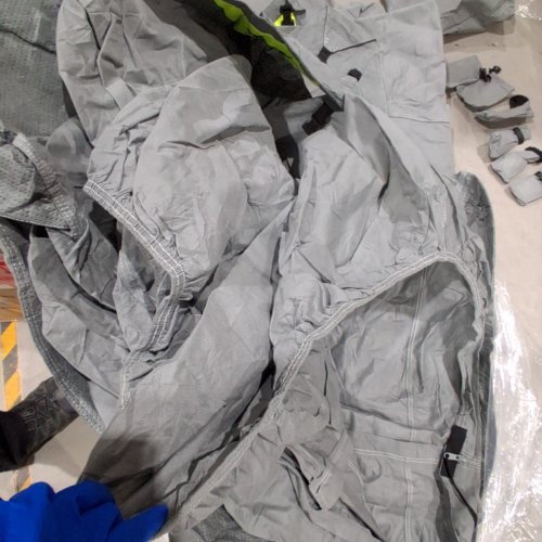 WATERPROOF RV/CAMPER COVER- FOR SIZES 27-30FT - GREY image 8