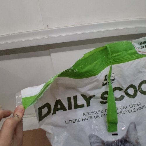 CAT LOVE DAILY SCOOPS RECYCLED PAPER CAT LITTER - 25LBS image 3