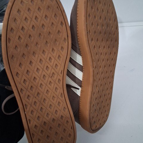 WOMEN'S ADIDAS BREAKNET SLEEK RUNNING SHOES - SIZE 9 - BROWN (STYLE: 1954891) image 3