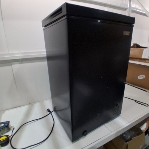 ARCTIC KING CHEST FREEZER - 3.5 CU. FT - 115 V - BLACK (MODEL: ARC04B2CBB) image 4