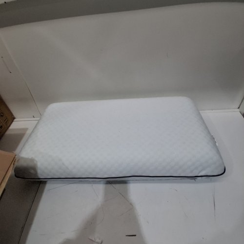 WEEKENDER VENTILATED GEL MEMORY FOAM BED PILLOW - QUEEN - WHITE image 3