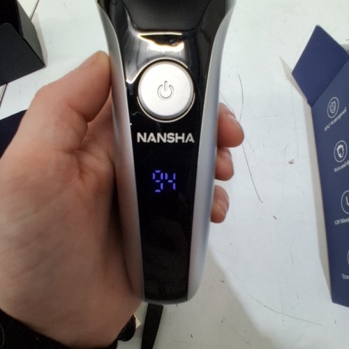 NANSHA ELECTRIC SHAVER - 3.7 V 5W - BLACK / SILVER (MODEL: RT53) image 2