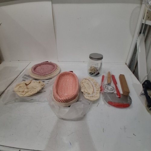 11PC SOURDOUGH BREAD BAKING STARTER KIT WITH COTTON ROPE OVEL & ROUND ROOFING BASKETS AND STARTER JAR - RED image 2