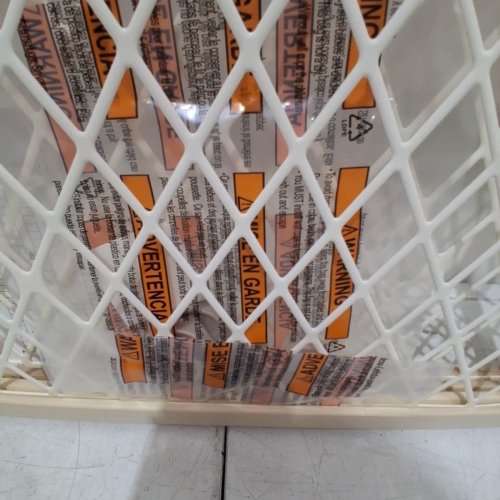 TODDLEROO NORTH STATES DIAMOND MESH GATE - 23" X 26.5"-42" (MODEL: 4600) image 3