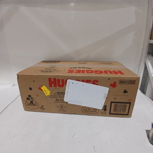 186PK HUGGIES SNUG AND DRY DIAPERS - SIZE 4 image 3