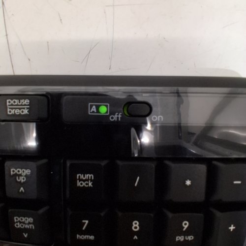LOGITECH COMFORT WIRELESS COMBO FULL SIZE KEYBOARD WITH MOUSE- MODEL#MK345 image 2
