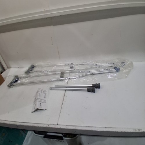 STANDARD ALUMINUM ADJUSTABLE CRUTCHES - 5.2FT TO 5.10FT - ALUMINUM image 2