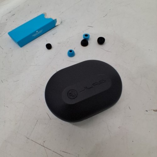 JLAB JBUDS AIR SPORT TRUE WIRELESS BLUETOOTH EARBUDS - BLACK (MODEL: IFCEBJBAIRSPRTRBLK82) image 4