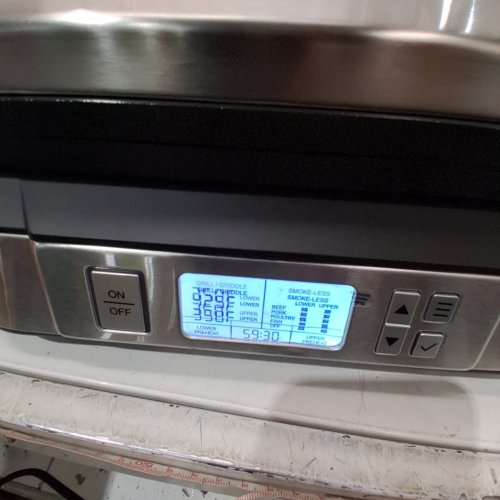 CUISINART CONTACT GRIDDLER LCD DISPLAY WITH SEAR FUNCTION & SMOKE-LESS MODE - 1500W - SILVER (MODEL: GR-6SC) image 2