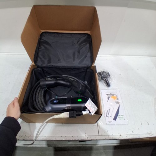 CHARGEWARE LEVEL 2 240V/40A FAST EV CHARGER ( MODEL : CWL2-TU14H) image 3