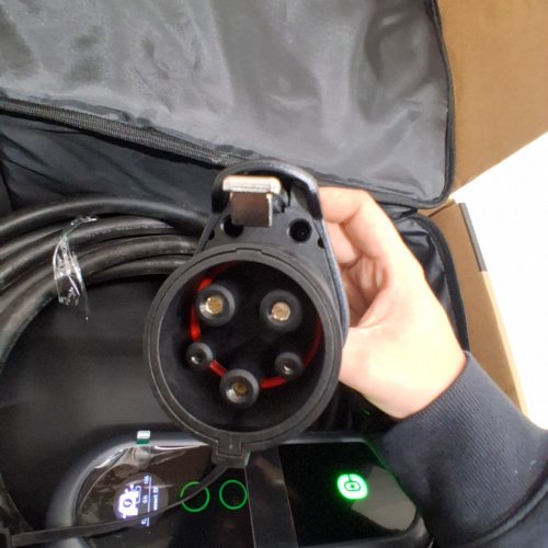 CHARGEWARE LEVEL 2 240V/40A FAST EV CHARGER ( MODEL : CWL2-TU14H) image 5