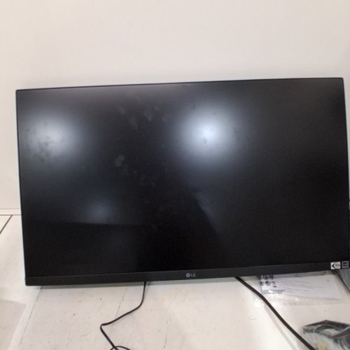 SAMSUNG ESSENTIAL S3 CLASS 16:9 IN-PLANE SWITCHING (IPS) FULL HD LCD MONITOR - 27" - BLACK (MODEL: S27D300GAN ) image 5