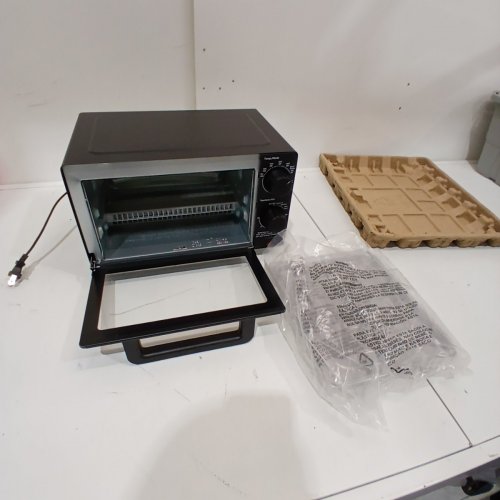 MAINSTAYS 4-SLICE TOASTER OVEN - FITS A 9" PIZZA - BLACK (MODEL: MDS4100112163) image 4