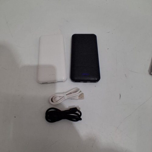 2PK SAFE SPEED SLIM PORTABLE POWER BANKS FOR IOS/ANDROID - BLACK/WHITE (MODEL: P11) image 3