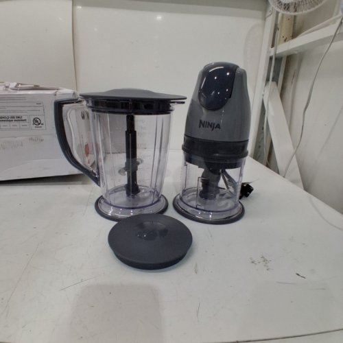 NINJA MASTER PREP-TO-CRUSH 3-IN-1 PERSONAL BLENDER SET - 48OZ & 16OZ - SILVER - (MODEL: QB900BC) image 3