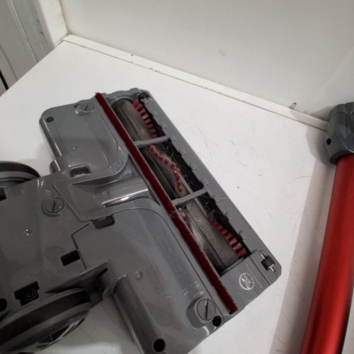 SHARK HV370C ROCKET PRO CORDED STICK VACUUM REMOVABLE HAND VACUUM ADVANCED SWIVEL STEERING - COMET RED (MODEL: HV370C) image 5