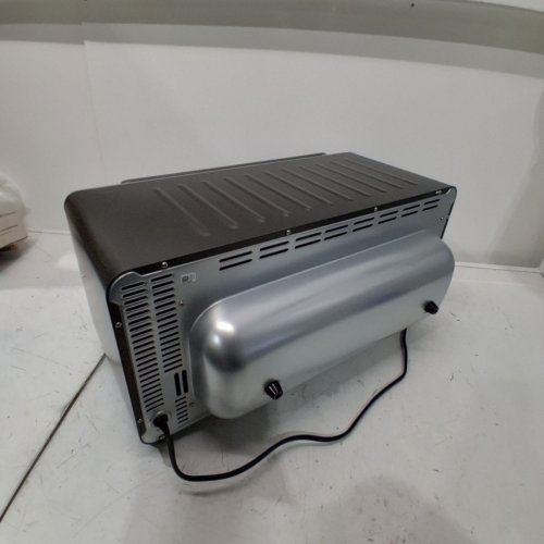 BLACK+DECKER EXTRA WIDE TOASTER OVEN - 32L - SILVER (MODEL: TO8230-0GD) image 4