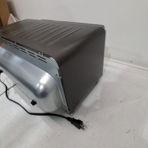 BLACK+DECKER EXTRA WIDE TOASTER OVEN - 32L - SILVER (MODEL: TO8230-0GD) image 5
