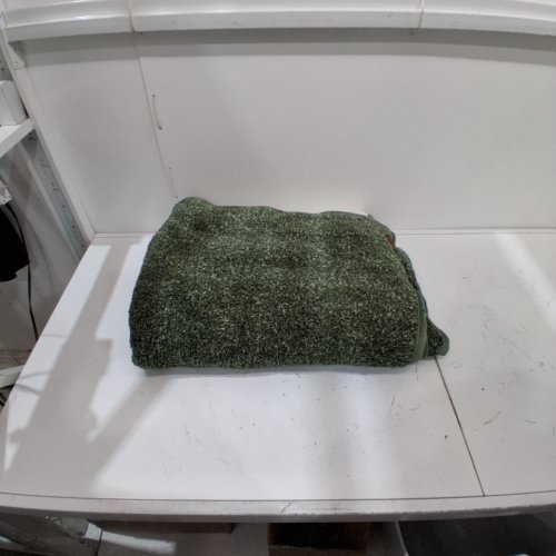 ROOTS HOME SHERPA THROW BLANKET - 50" X 70" - GREEN/WHITE (ITEM: 2620482) image 3