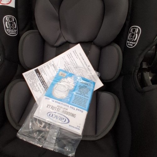 GRACO SNUGRIDE 35 LITE LX INFANT CAR SEAT - 4-35LBS CAPACITY - GOTHAM FASHION BLACK/GREY (MODEL: 2143034) image 4