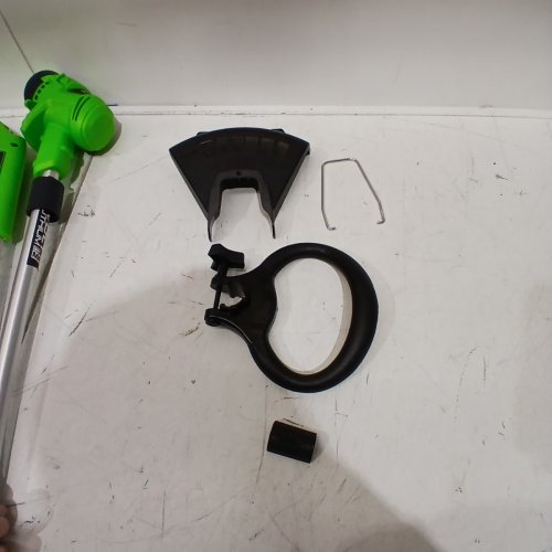 GREENWORKS CORDLESS STRING TRIMMER - 12"- GREEN/BLACK (MODEL: STF309) image 3