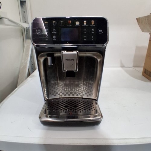 PHILIPS 4400 SERIES LATTEGO FULLY AUTOMATIC ESPRESSO MACHINE WITH BUILT-IN GRINDER & MILK FROTHER - BLACK/CHROME (MODEL: EP4447/90) image 3