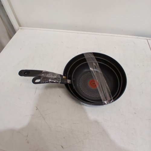 3PC TFAL TITANIUM NON-STICK SKILLET SET - 8" / 9.75" / 11.25" - BLACK (MODEL: 9988999) image 5