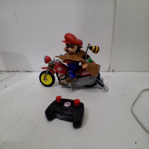 HOT WHEELS MARIO GALAXY DESERT PONCHO REMOTE CONTROL CAR - 6+ YRS - MULTICOLOUR (MODEL: 1851703) image 3
