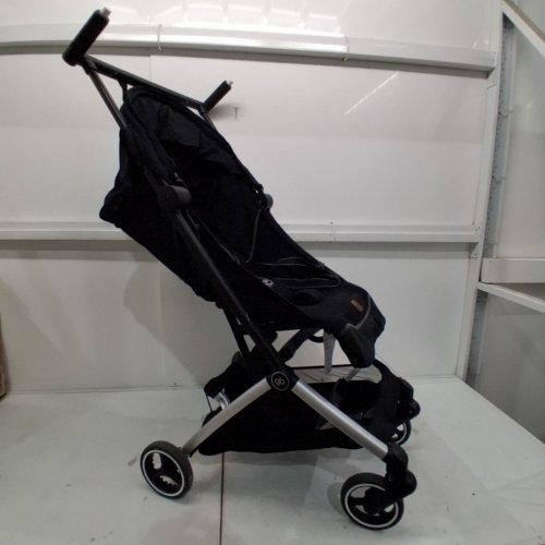 GB POCKIT+ ALL -CITY STROLLER FASHION EDITION - VELVET BLACK (MODEL: 619000533) image 2