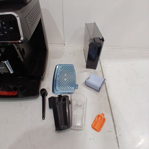 PHILIPS 3200 SERIES LATTEGO FULLY AUTOMATIC ESPRESSO MACHINE WITH BUILT-IN GRINDER & MILK FROTHER - BLACK (MODEL: EP3241/54) image 4