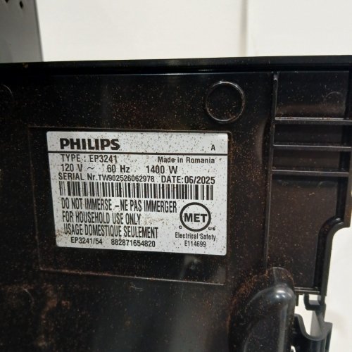 PHILIPS 3200 SERIES LATTEGO FULLY AUTOMATIC ESPRESSO MACHINE WITH BUILT-IN GRINDER & MILK FROTHER - BLACK (MODEL: EP3241/54) image 8