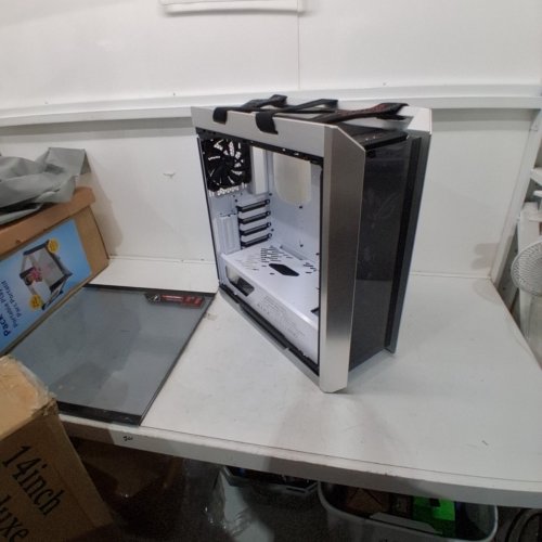 ASUS ROG STRIX HELIOS GX601 RGB MID-TOWER PC CASE FOR ATX/EATX MOTHERBOARDS WITH TEMPERED GLASS, ALUMINUM FRAME - LIMITED WHITE EDITION image 2