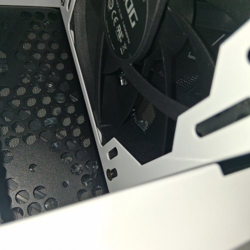 ASUS ROG STRIX HELIOS GX601 RGB MID-TOWER PC CASE FOR ATX/EATX MOTHERBOARDS WITH TEMPERED GLASS, ALUMINUM FRAME - LIMITED WHITE EDITION image 6