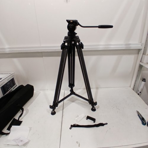 SMALLRIG AD14 HEAVY-DUTY ALUMINUM ALLOY TRIPOD - 34" - 73" - BLACK - (MODEL: 5440 ) image 2