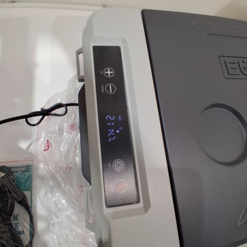 EUHOMY CAR REFRIGERATOR COMPRESSOR ELECTRIC COOLER WITH APP CONTROL - 12V - 10L - BLACK/GREY (MODEL: CF020-10GR-CAEH) image 2
